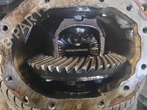 Used Rear differential Rear differential 38127616 38127616