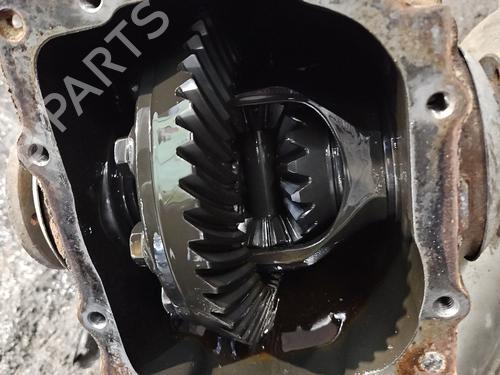Rear differential BMW 5 (E39) 520 i | BP37826084M24 - Image 2