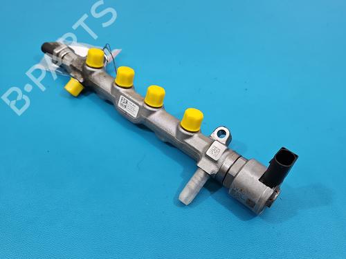 Used Injection rail Injection rail 37842045 37842045