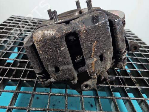 Used Right front brake caliper Right front brake caliper 37820189 37820189