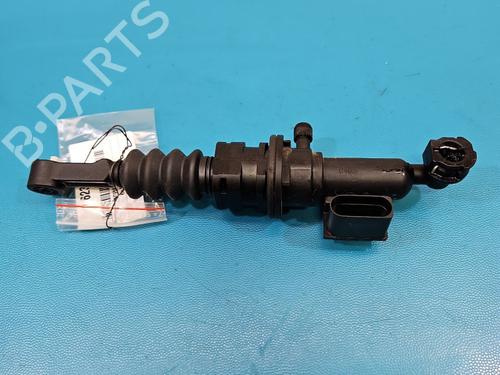Clutch slave cylinder KIA STONIC (YB) 1.2 CVVT | BP39447369M113 - Image 2