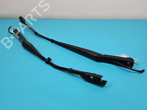 Used Front windshield wiper arm Front windshield wiper arm 38144850 38144850