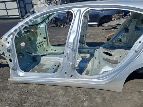 Embaladeira esquerda Embaladeira esquerda FIAT TIPO Saloon (356_, 357_) 1.4 (356SXA1B) (95 hp) 37846057 37846057