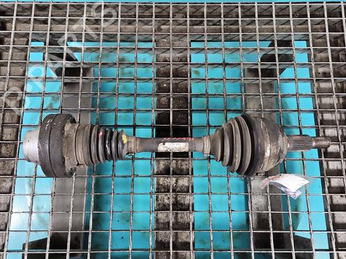 Used Left front driveshaft Left front driveshaft 38132022 38132022