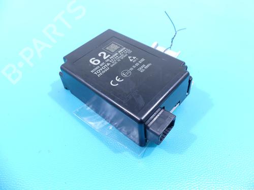 other-toyota-auris-_e18_-2012-2013-2014-2015-2016-2017-2018-2019-37809612 main image