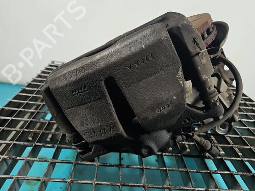 Used Right front brake caliper Right front brake caliper 37812188 37812188