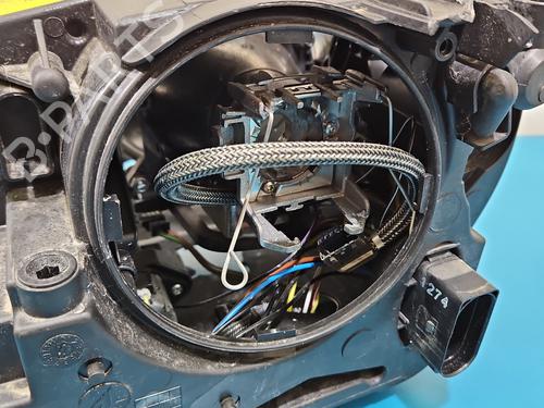 Right headlight SKODA YETI (5L) 2.0 TDI 4x4 | BP37846871C29 - Image 11