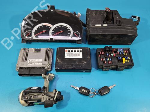 Used Engine control unit (ECU) Engine control unit (ECU) 39566427 39566427