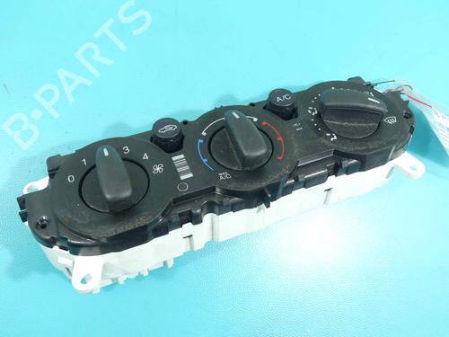 climate-control-ford-focus-iii-turnier-2010-2011-2012-2013-2014-2015-2016-2017-2018-2019-2020-37888162 main image