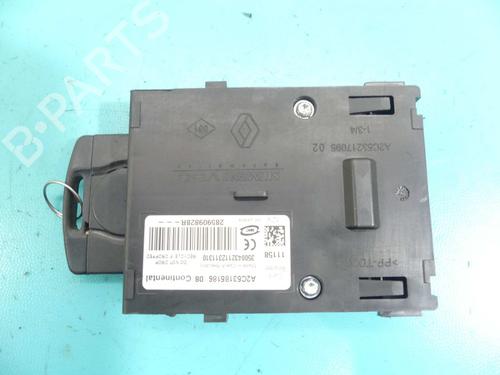 Used Card reader Card reader RENAULT MEGANE III Grandtour (KZ0/1) 1.5 dCi (KZ0C, KZ1A) (90 hp) 37887129 37887129
