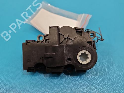 Heater blower motor BMW 5 Touring (G31) 520 d | BP37852233M62 - Image 5