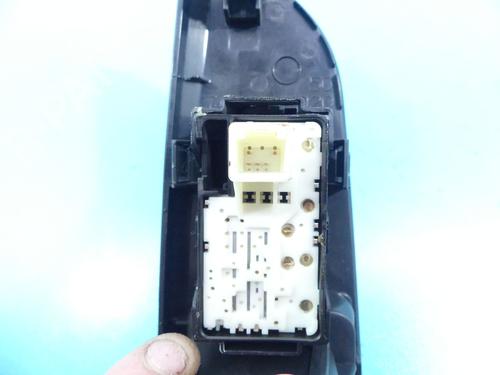 Switch TOYOTA LAND CRUISER 200 (_J2_) | BP37803145I30 - Image 4