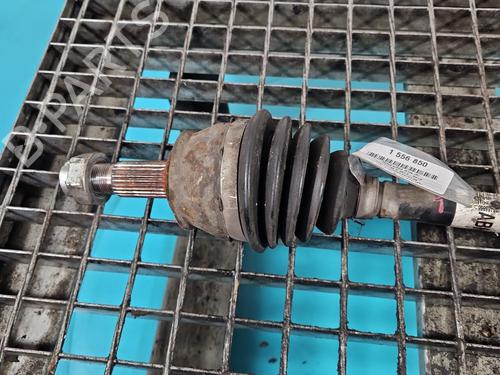 Left front driveshaft OPEL CORSA E Hatchback Van (X15) | BP37831658M38 - Image 3