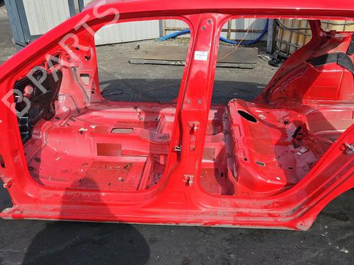Used Left sideskirt Left sideskirt 37843427 37843427