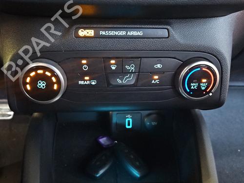 comando-chauffage-ford-focus-iv-turnier-hp-2018-38150982 main image