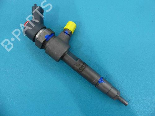 Used Injector Injector FIAT STILO (192_) 1.9 JTD (192_XE1A) (115 hp) 37860864 37860864