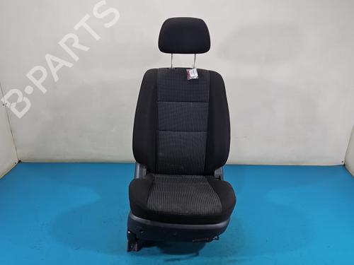 Used Right front seat Right front seat KIA SORENTO I (JC) 3.3 V6 4WD (248 hp) 39025762 39025762