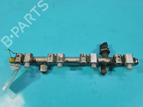 Used Injection rail Injection rail 37854438 37854438