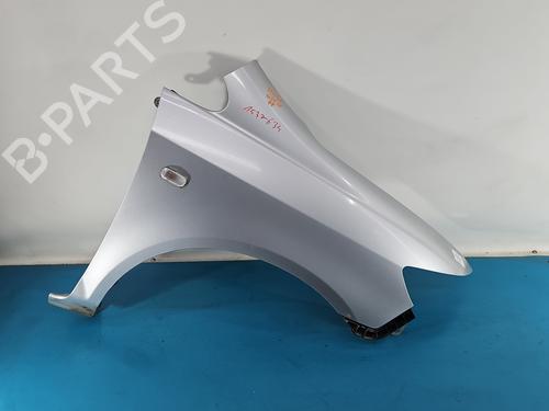 Used Right front fenders Right front fenders 38151535 38151535