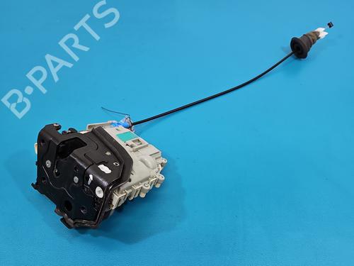 front-right-lock-audi-a3-limousine-8vs-8vm-2013-2014-2015-2016-2017-2018-2019-2020-2021-37848922 main image