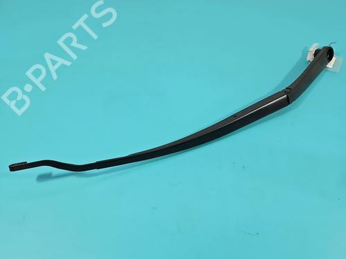 Used Front windshield wiper arm Front windshield wiper arm 37837556 37837556
