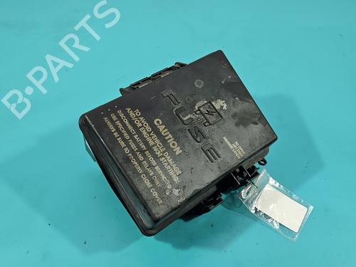 fuse-box-chrysler-pacifica-2003-2004-2005-2006-2007-2008-38142922 main image