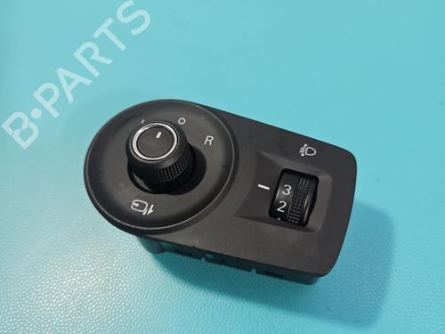Used Switch Switch 37842895 37842895