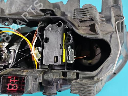 Right headlight VOLVO V70 III (135) D4 | BP37847591C29 - Image 9
