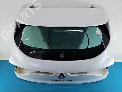 tailgate-renault-megane-iv-saloon-2016-38141481 main image