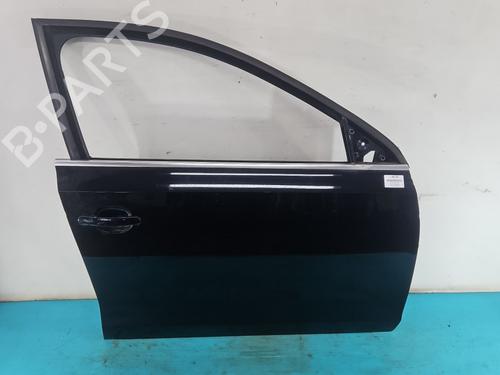 right-front-door-vw-beetle-5c1-5c2-2011-2012-2013-2014-2015-2016-2017-2018-2019-38132764 main image