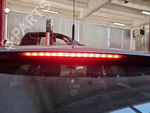 bremselys-mercedes-benz-e-class-w213-2016-37819222 main image