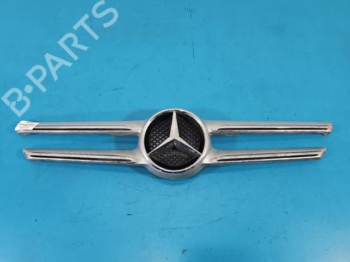 grille-mercedes-benz-e-class-w213-2016-37833026 main image