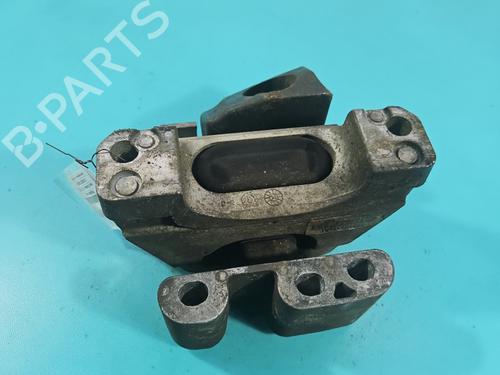 Used Engine mount Engine mount JEEP CHEROKEE (KL) 2.0 CRD 4x4 (170 hp) 37834606 37834606