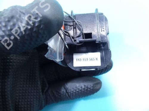 Switch VW GOLF VI (5K1) 2.0 TDI | BP37809973I30 - Image 4