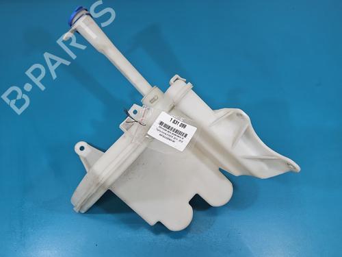 Used Windscreen washer tank Windscreen washer tank TOYOTA COROLLA Saloon (_E18_, ZRE1_) 1.6 (ZRE181_) (132 hp) 39987239 39987239