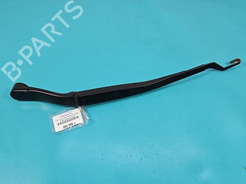 Used Front windshield wiper arm Front windshield wiper arm 38015479 38015479