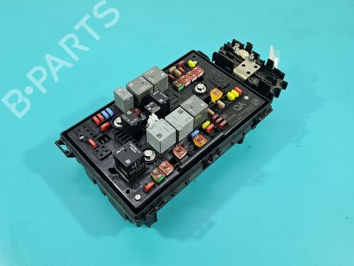 fuse-box-opel-astra-j-p10-2009-2010-2011-2012-2013-2014-2015-2016-38148528 main image