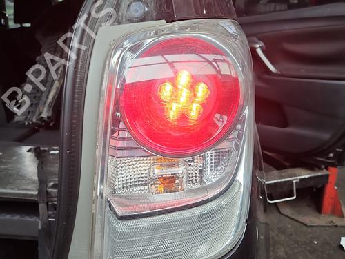 other-toyota-verso-_r2_-2009-2010-2011-2012-2013-2014-2015-2016-2017-2018-37845369 main image