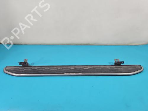 step-land-rover-discovery-sport-l550-2014-38116027 main image