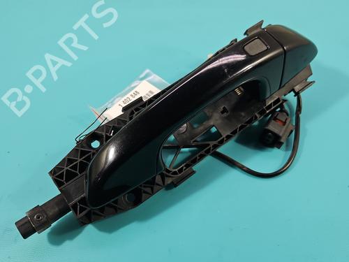 front-right-exterior-door-handle-porsche-cayenne-92a-2010-2011-2012-2013-2014-2015-2016-2017-2018-37990160 main image