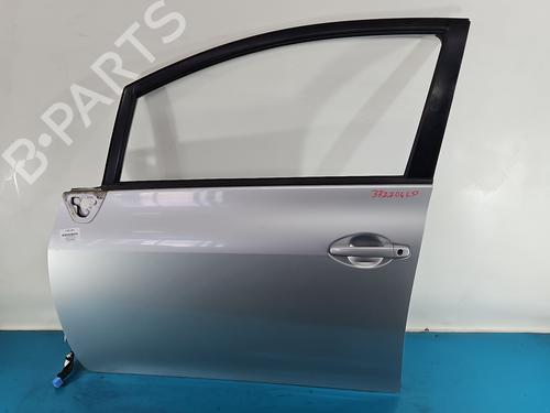 left-front-door-toyota-auris-_e15_-2006-2007-2008-2009-2010-2011-2012-2013-37849013 main image