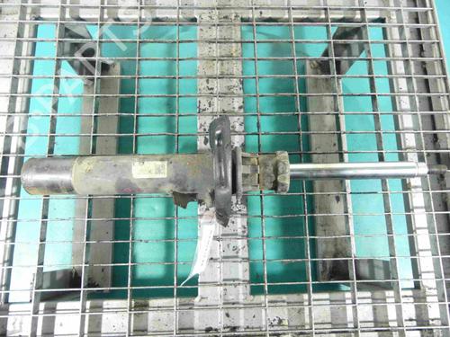 Used Right front shock absorber Right front shock absorber SKODA SUPERB II Estate (3T5) 2.0 TDI 4x4 (170 hp) 37880627 37880627