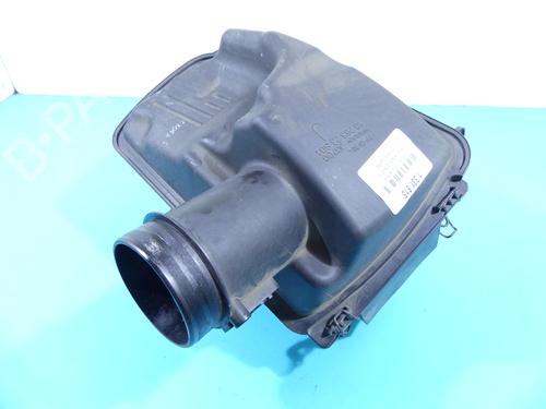 Used Air filter box Air filter box 37808996 37808996