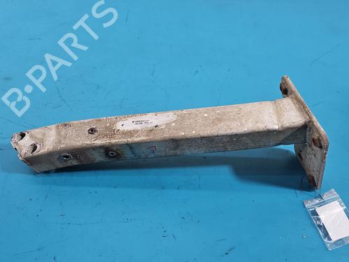 Used Front bumper reinforcement Front bumper reinforcement 37834610 37834610