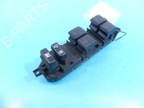 switch-toyota-land-cruiser-200-_j2_-2007-37803144 main image