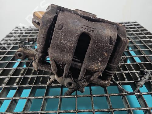left-front-brake-caliper-renault-clio-iii-br01-cr01-2005-2006-2007-2008-2009-2010-2011-2012-2013-2014-37819395 main image