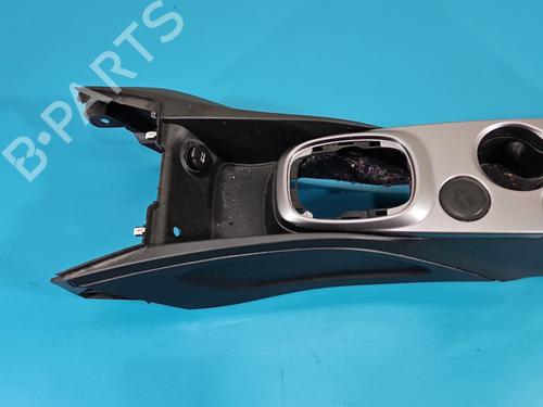 Armrest / Center console FIAT 500X (334_) 2.0 D Multijet 4x4 (334AXB22, 334AXD2B) | BP40038188I20 - Image 2