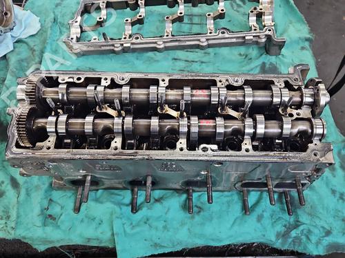 Used Cylinder head Cylinder head 37828493 37828493