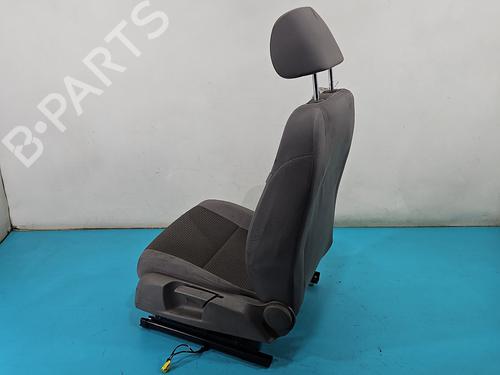 Left front seat VW GOLF PLUS V (5M1, 521) 1.6 TDI | BP38146801C15 - Image 8