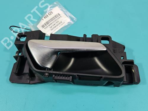 Front right interior door handle OPEL CORSA F (P2JO) 1.2 (68) | BP38134968I14 - Image 2